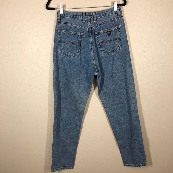 Vintage Guess Jeans Made in America High rise Medium Wash Tapered leg Mom Jean - Picture 6 of 9